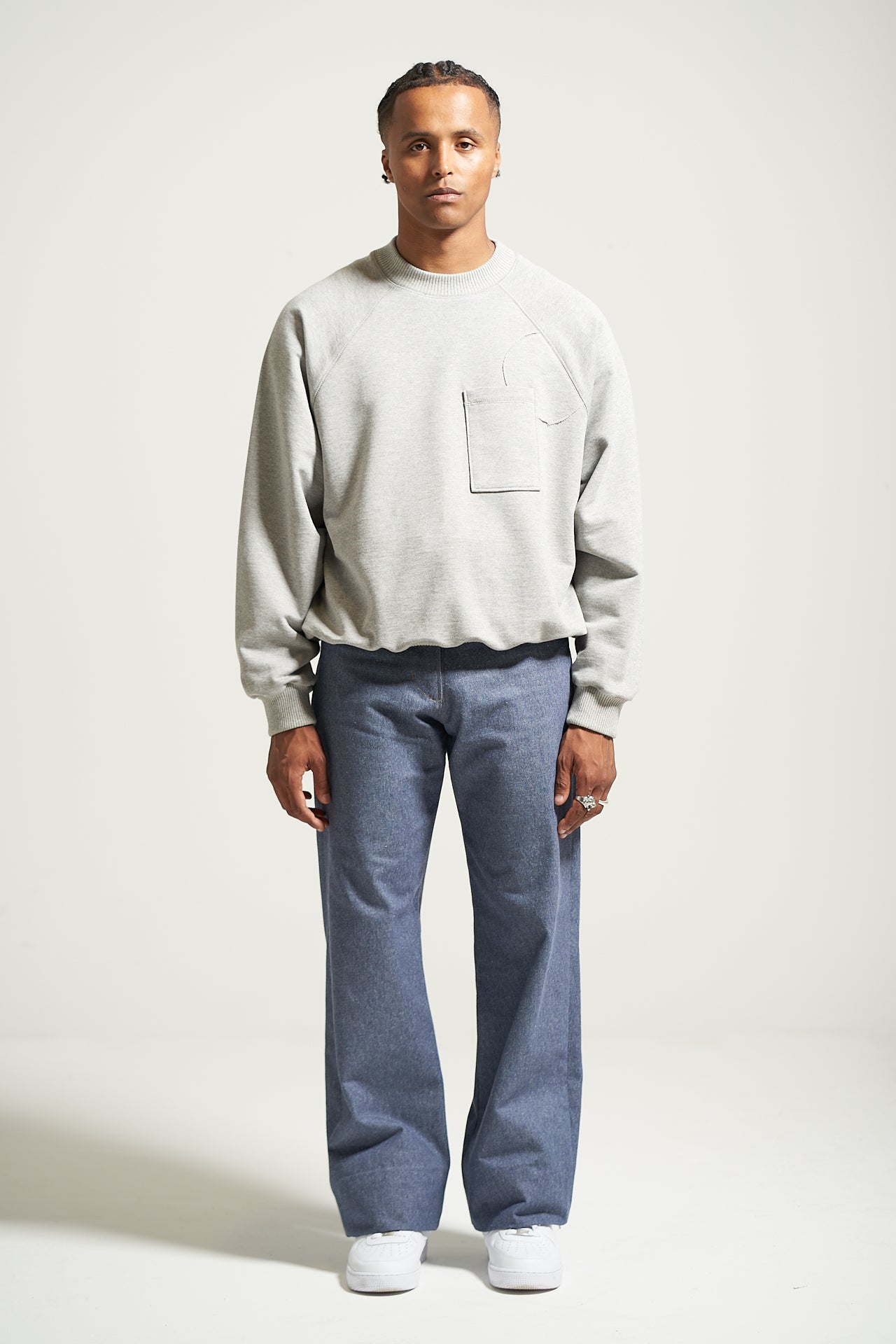 The Heather MW Raglan Crewneck
