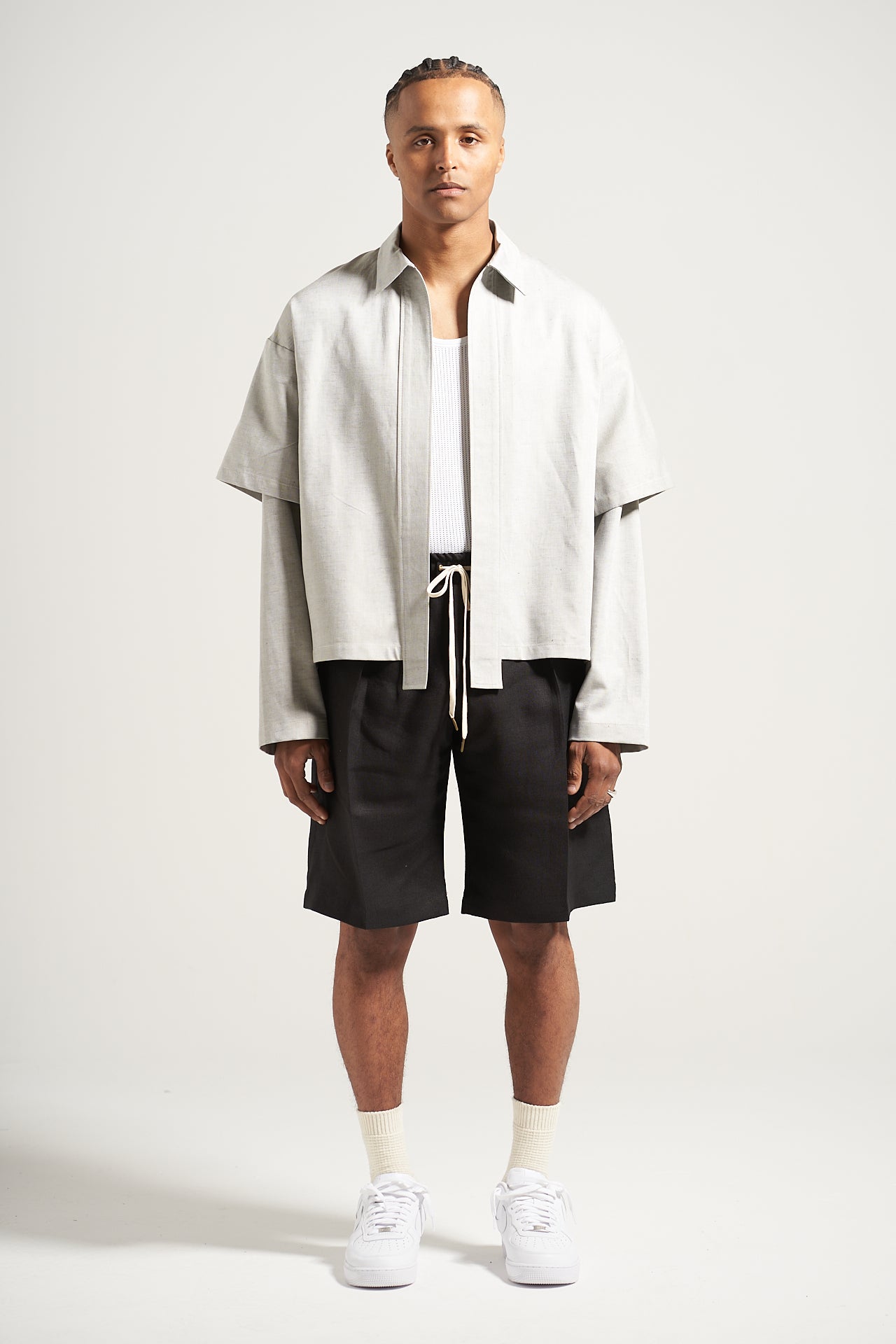 The Blackout Linen Box Short