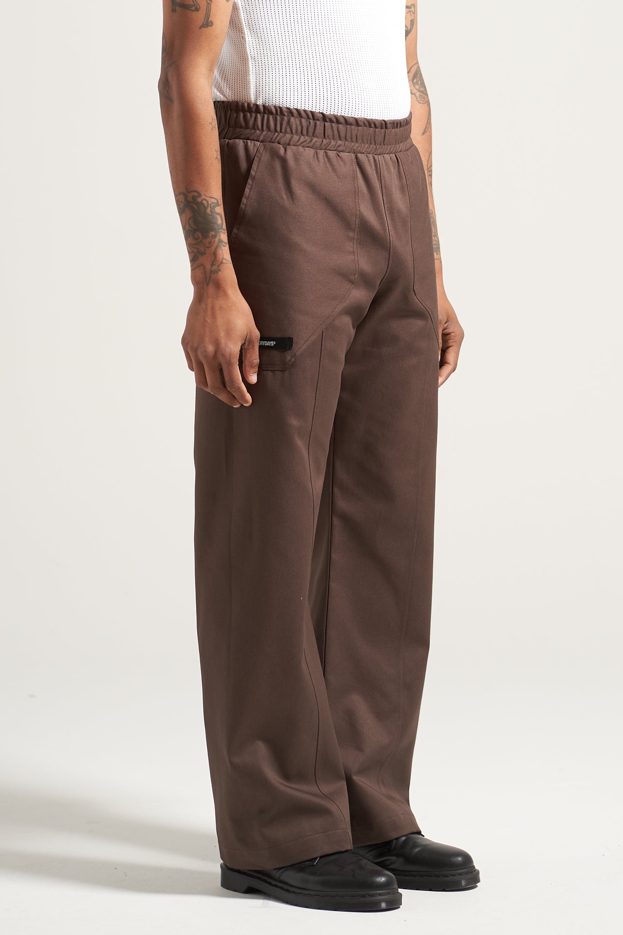 The Umber Staple Pant
