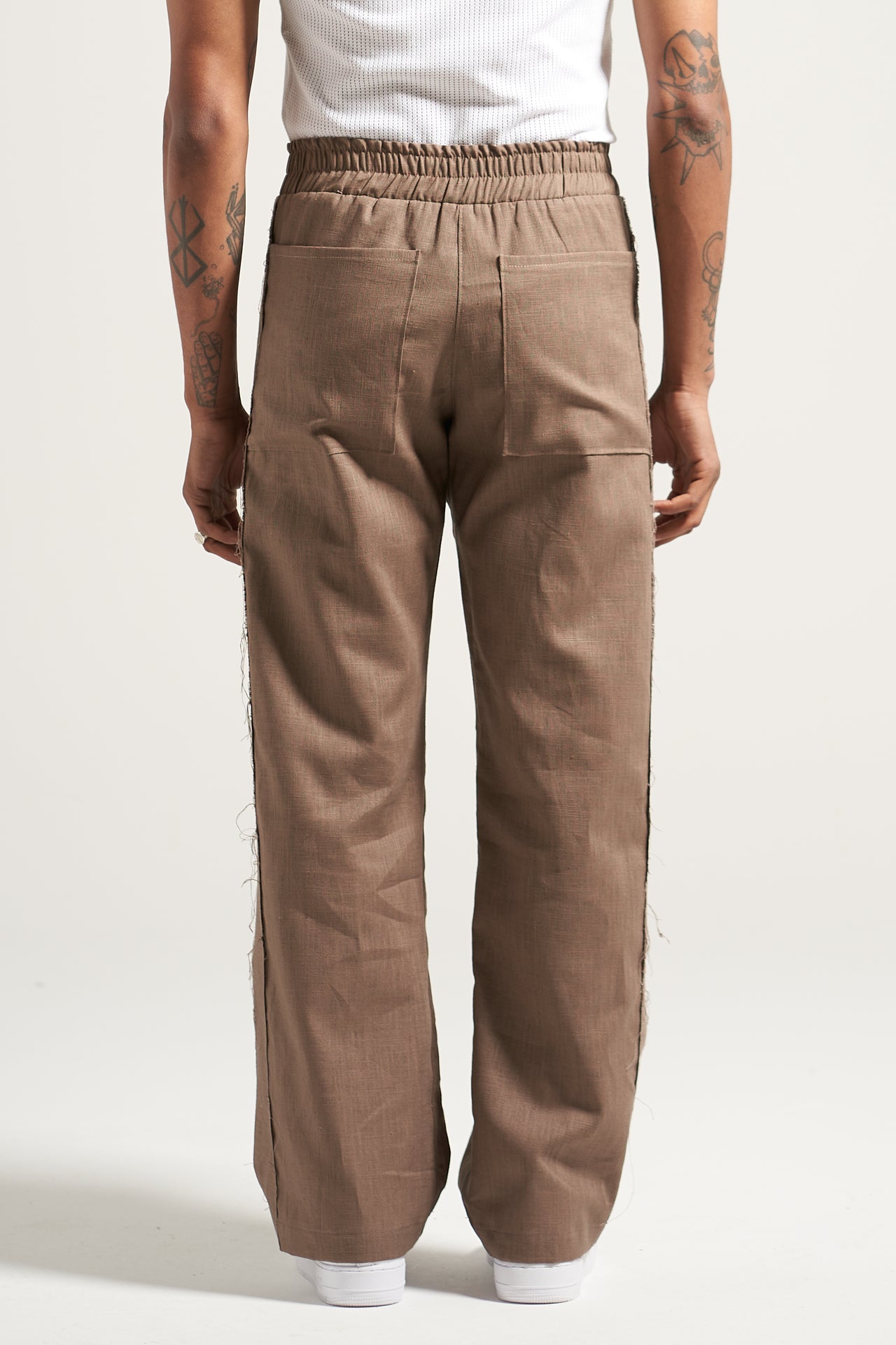 The Walnut Linen Fatigue Pant