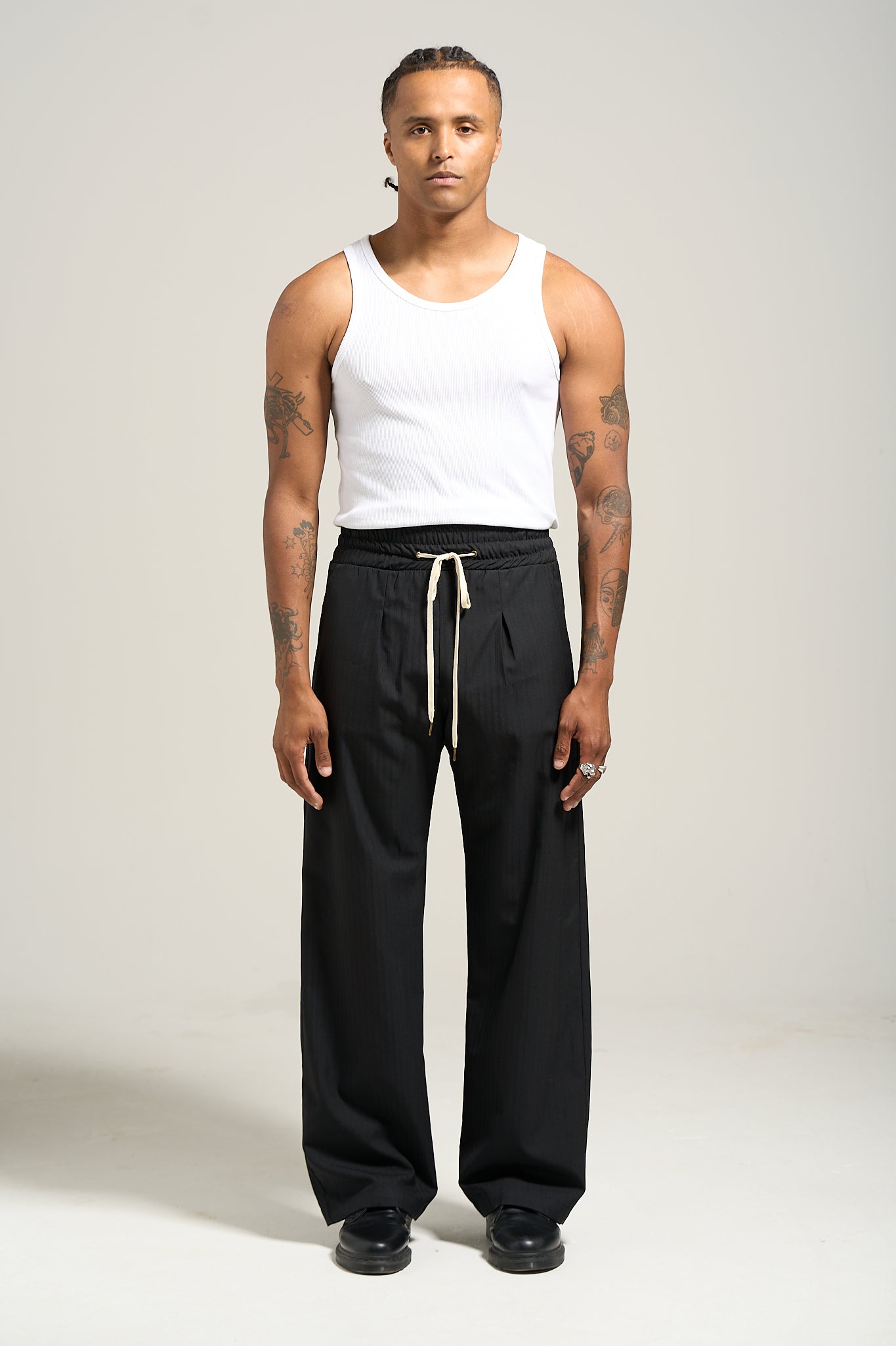 The Blackout Herringbone Flow Pant