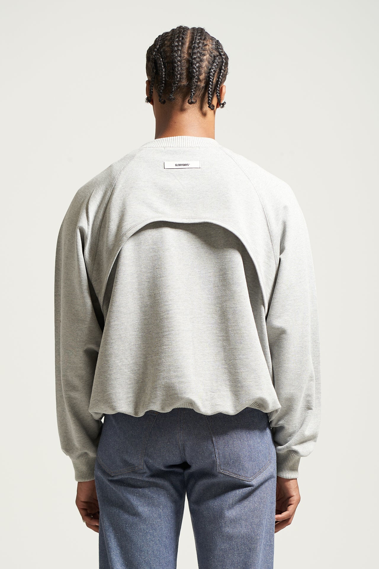 The Heather MW Raglan Crewneck