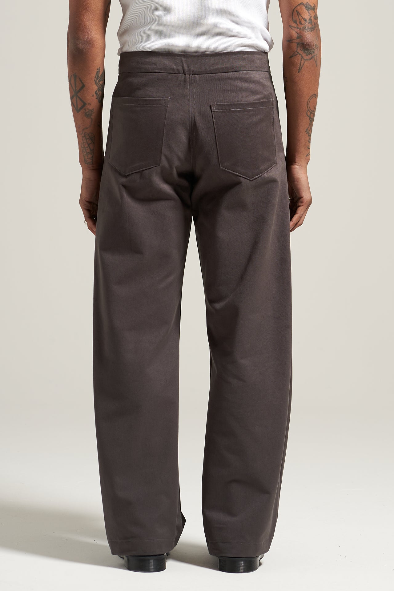 The Anthracite V2 Pleated Trouser