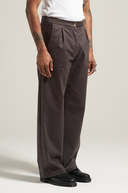 The Anthracite V2 Pleated Trouser