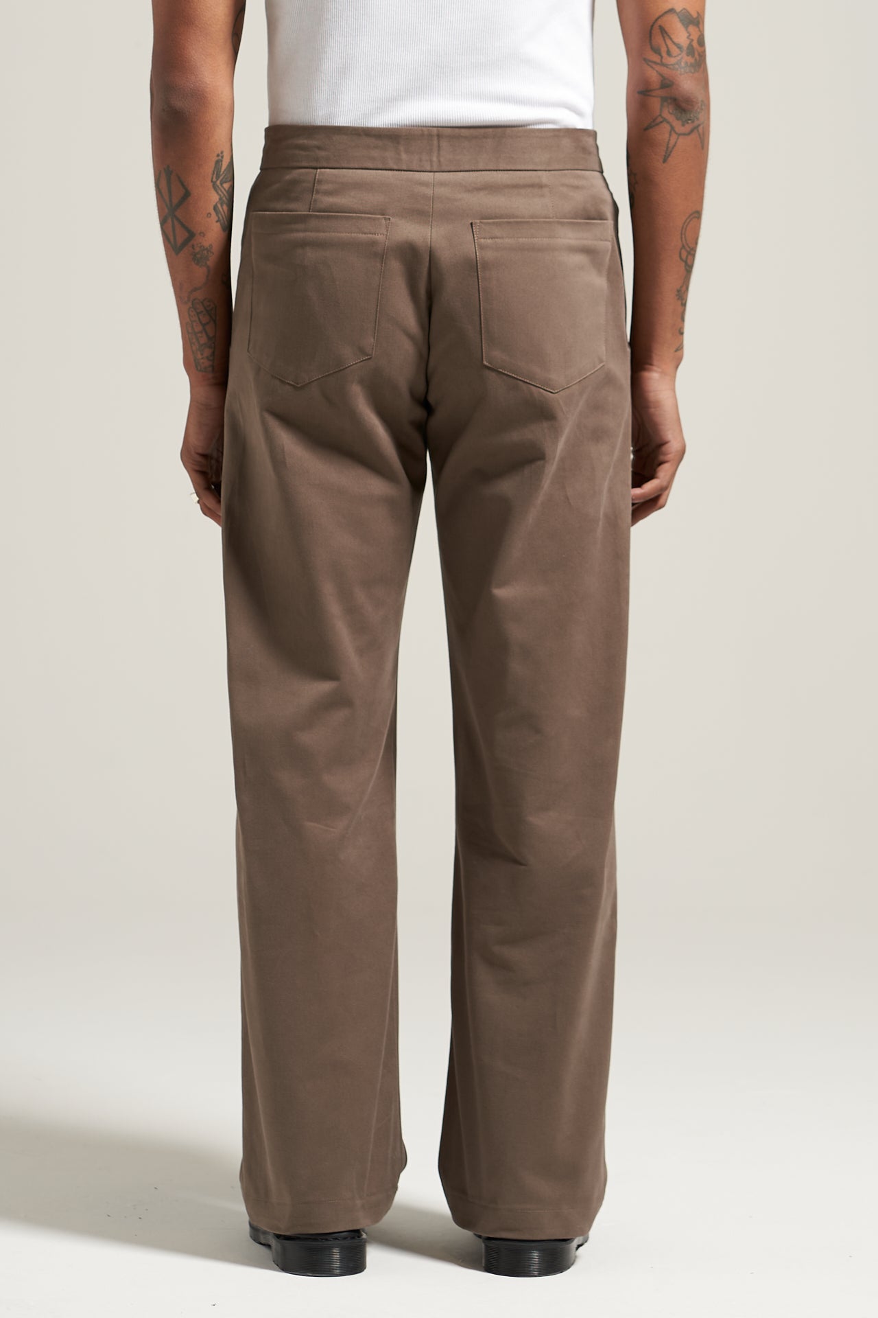 The V2 Tan Pleated Trouser