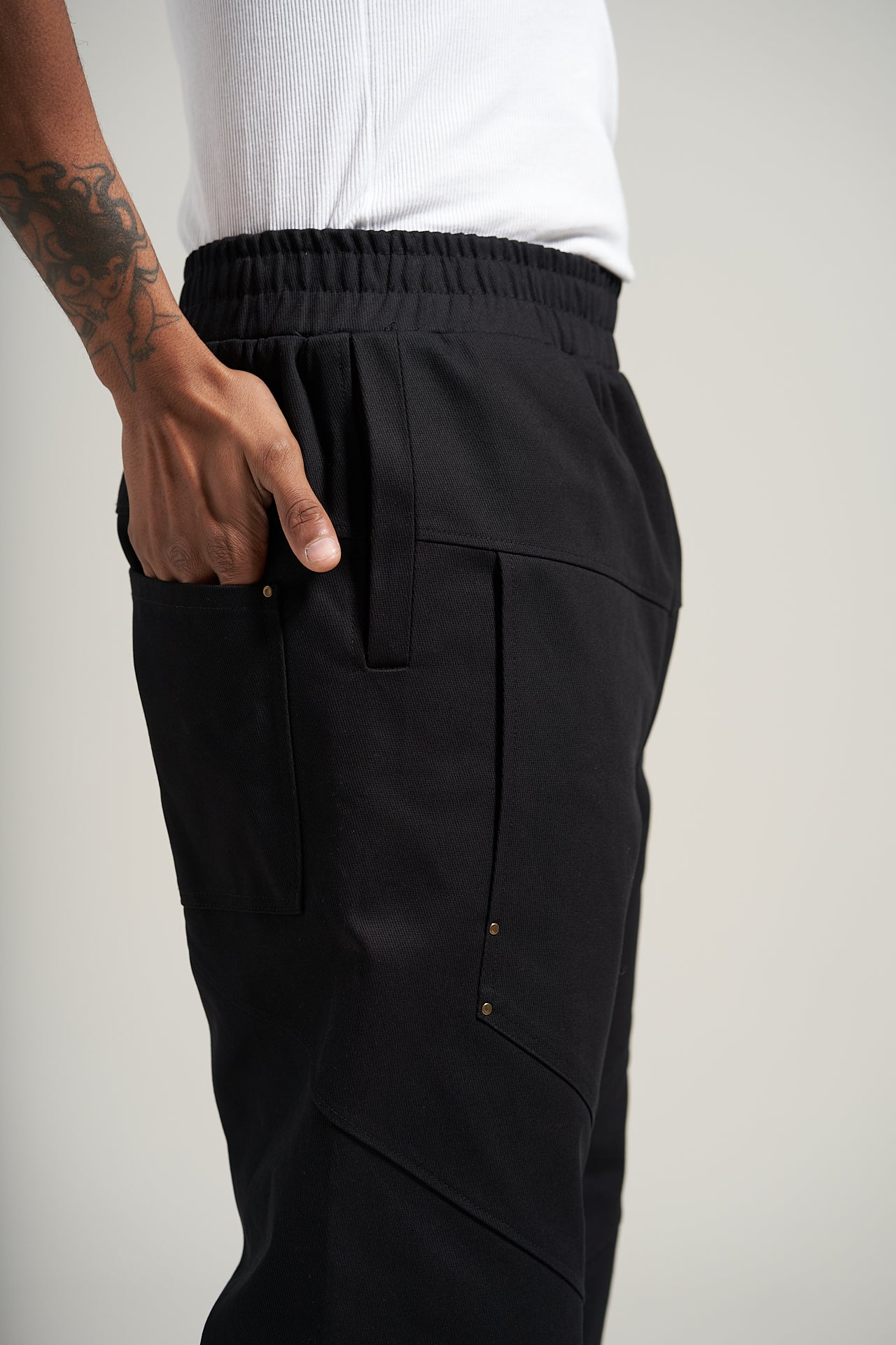 The Blackout Harrier Pant