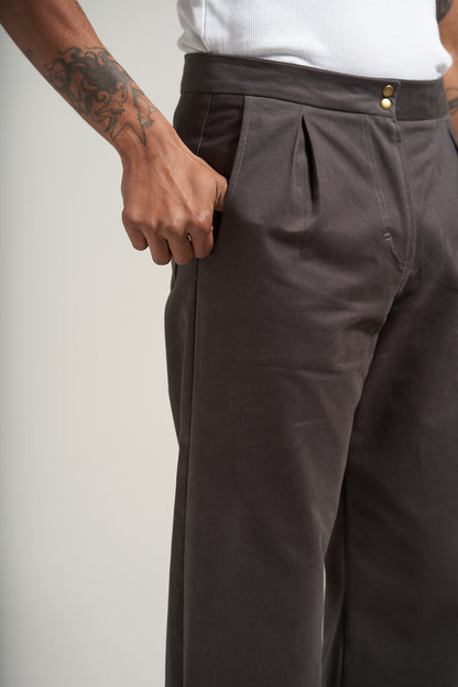 The Anthracite V2 Pleated Trouser