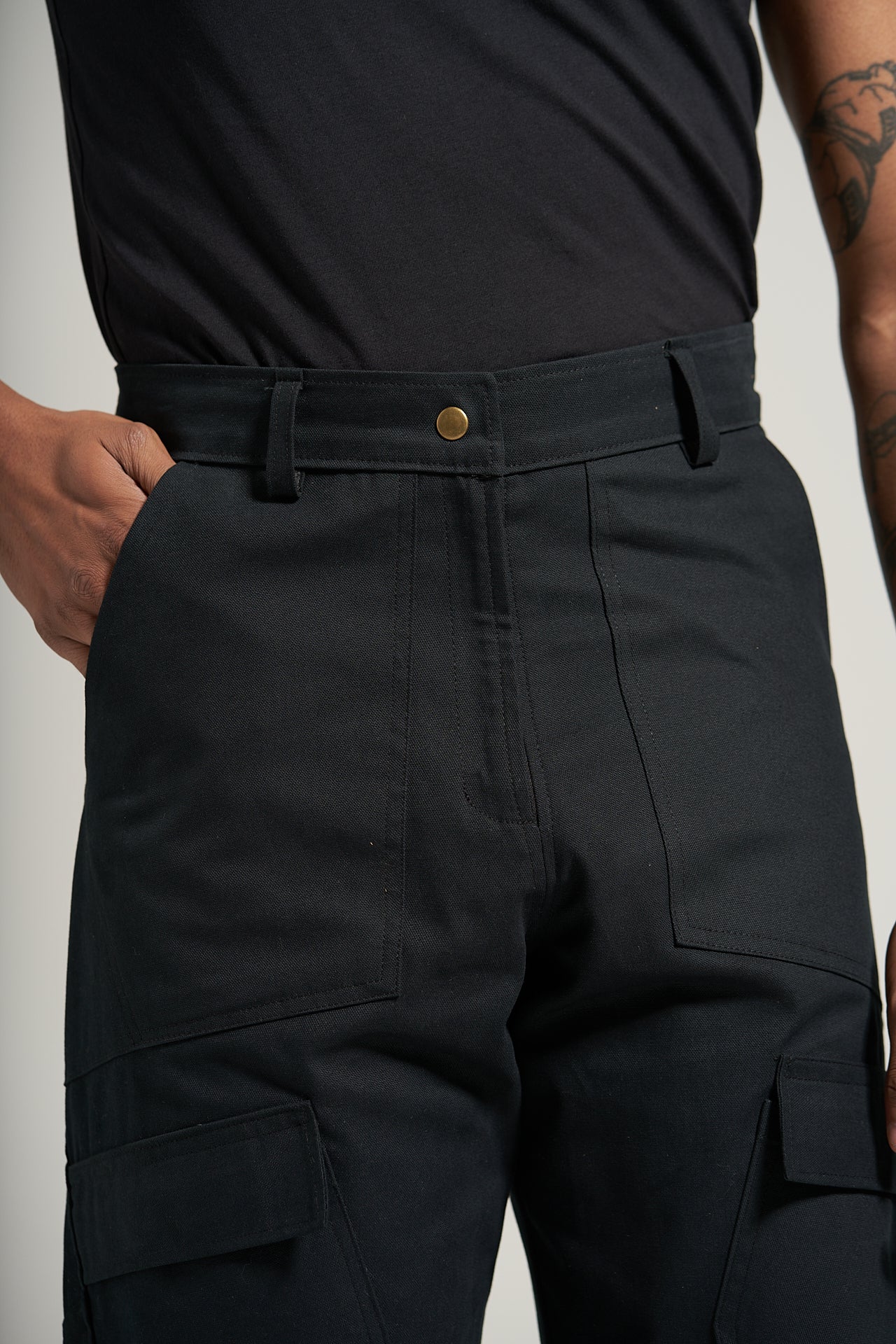 The Dull Black Geo-Cargo