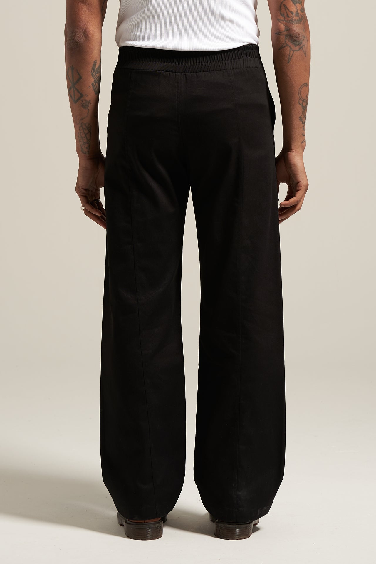 The Flat Black Staple Pant