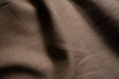 The Walnut Linen Pleat Short