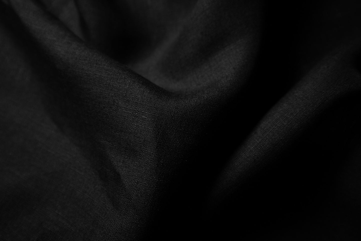 The Blackout Linen Polo