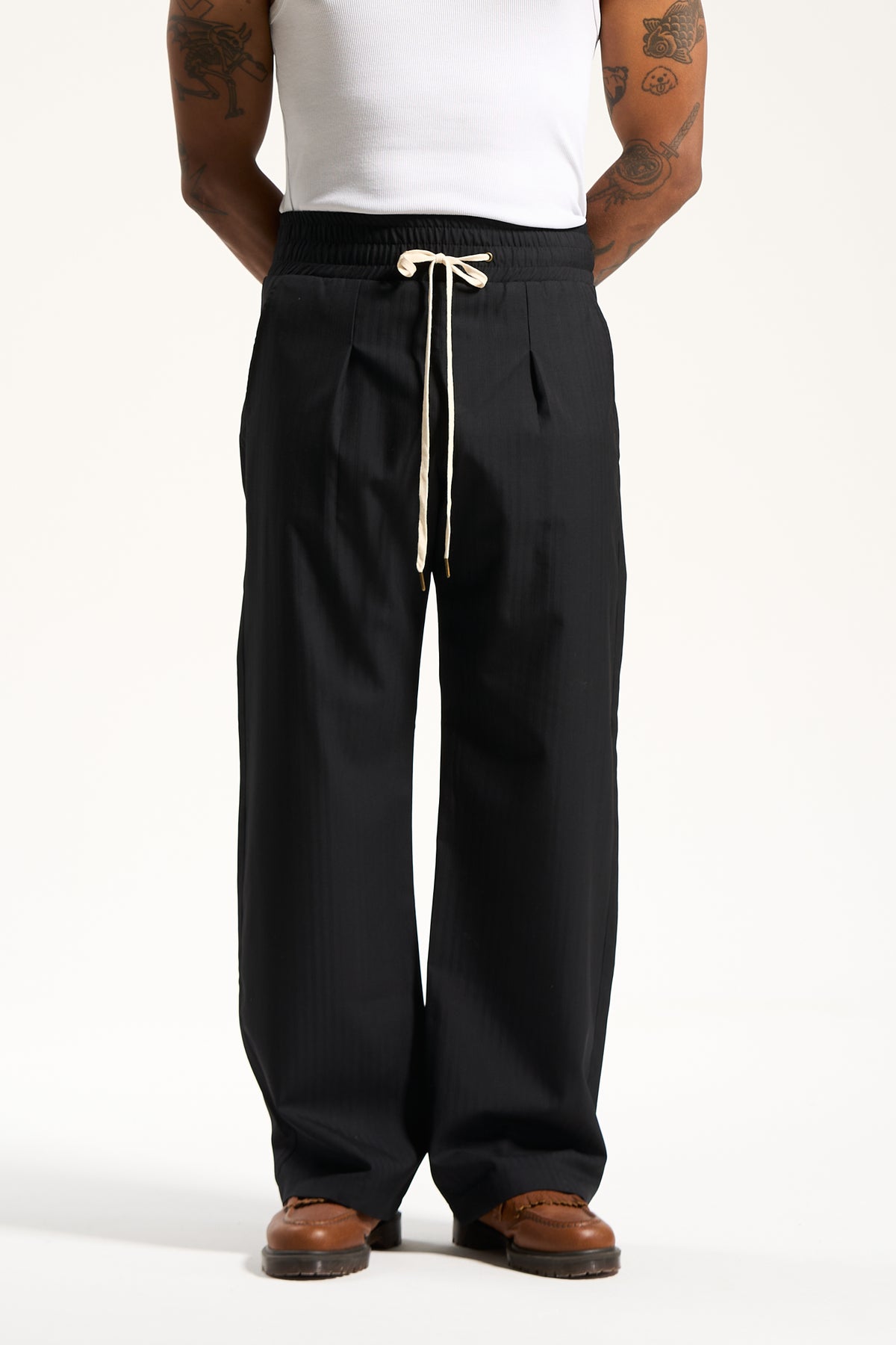 The Blackout Herringbone Flow Pant