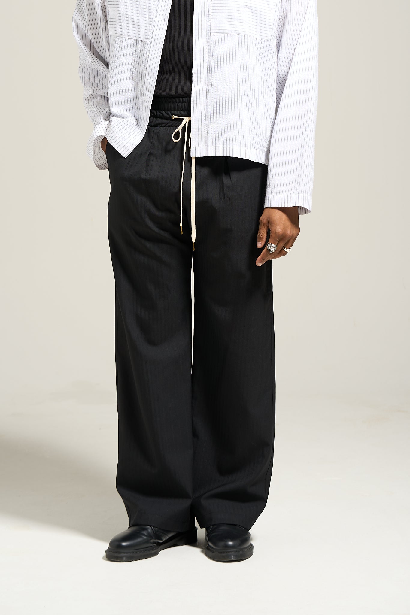 The Blackout Herringbone Flow Pant